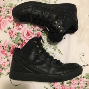 YRU Black "Qozmo Chill" Hi Tops